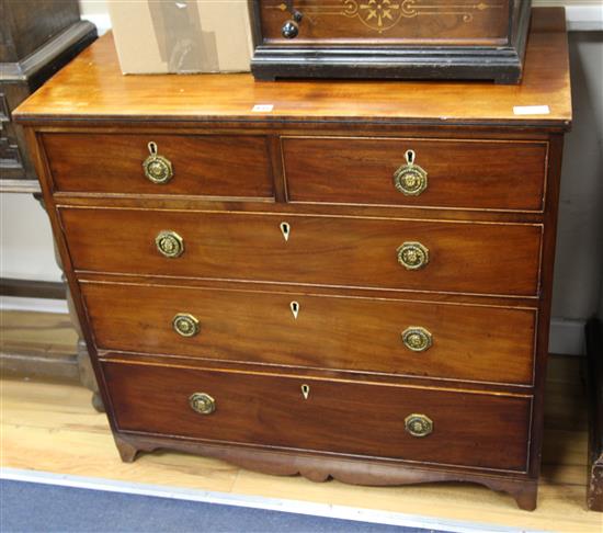 A Regency mahogany straight front chest	